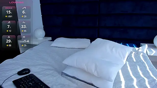 melanie_roux__'s cam snapshot