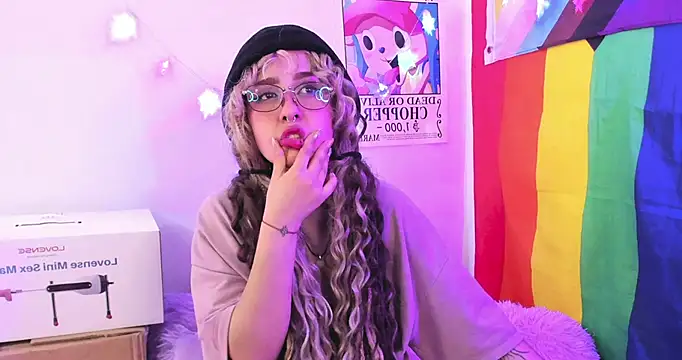 NekoWaifu's cam snapshot