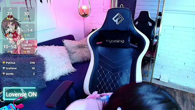 CinnamonHeat's cam snapshot