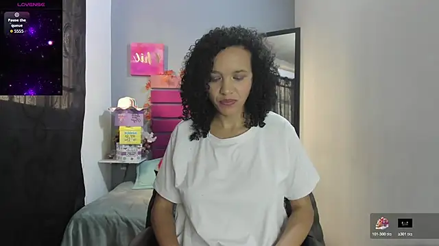 alma_azul's cam snapshot