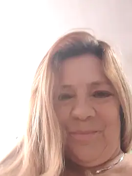 karlaanqui1's cam snapshot