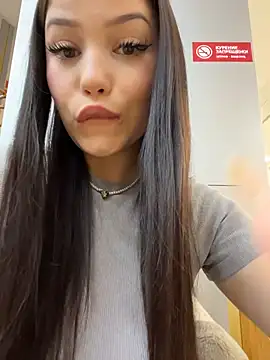 Chloe__Moon live sex cam