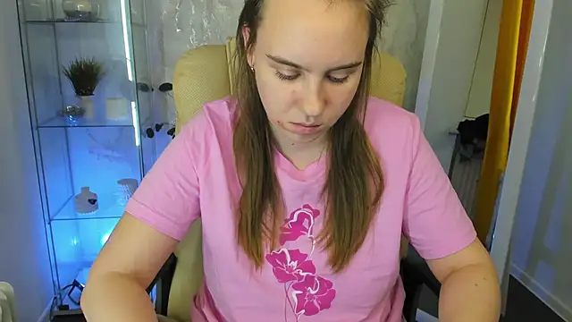 Lika_0ne's cam snapshot