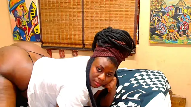 BootyQueen24X's cam snapshot