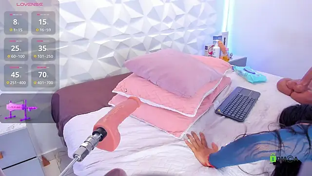 nahomi_sex1's cam snapshot