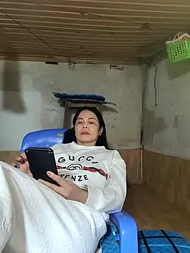 Basanis68's cam snapshot