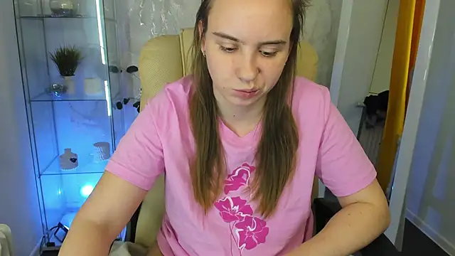 Lika_0ne's cam snapshot