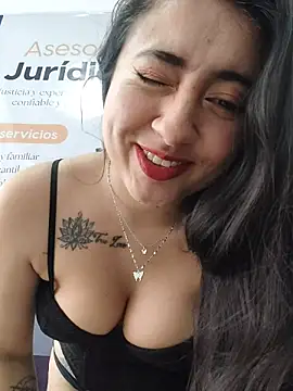 _Sarah-Office1's cam snapshot