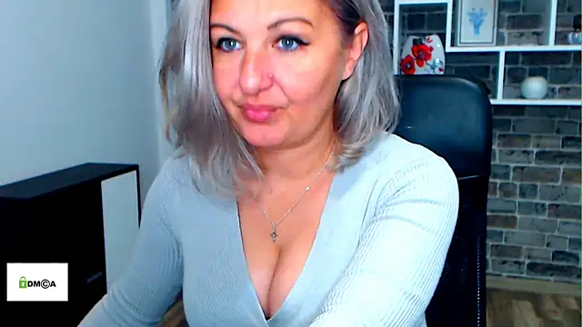 angel_devil_milf's cam snapshot