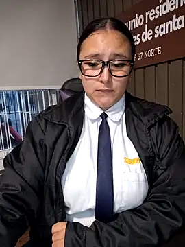 Cute_Penelope's cam snapshot