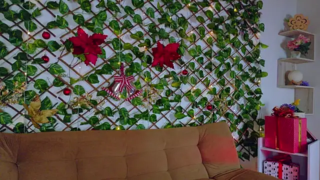 alice_rous21's cam snapshot