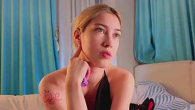 AngelicRice's cam snapshot