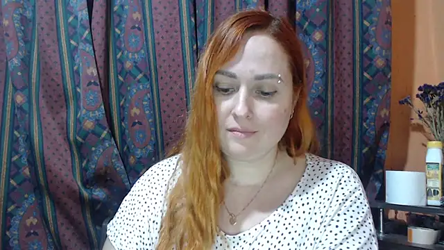 Foxy_Kate3333's cam snapshot