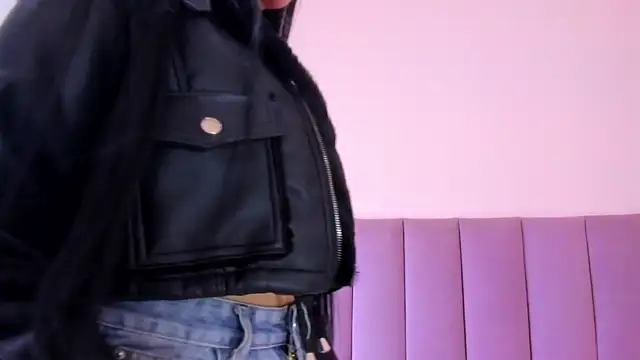 violet_myerrs's cam snapshot