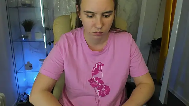 Lika_0ne's cam snapshot