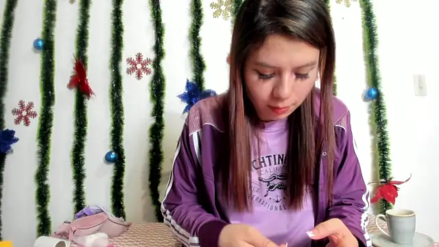 Vanessa_Martinz's cam snapshot