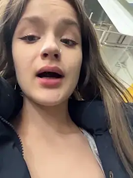 KittyQueeny's cam snapshot