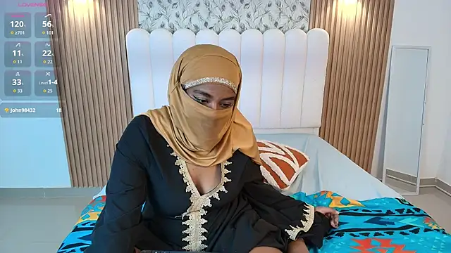 Lina_arabiann's cam snapshot