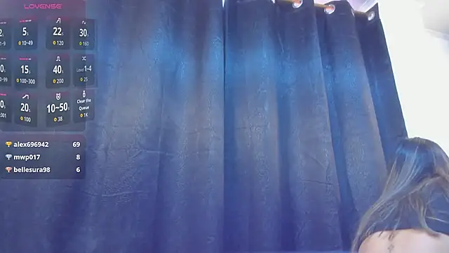 Aria_Moretti_'s cam snapshot