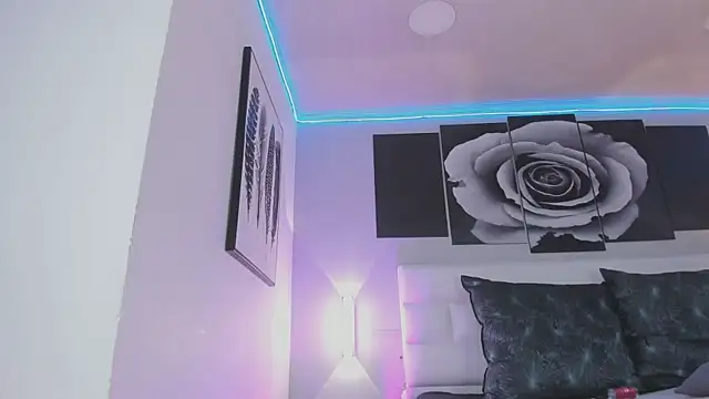 sofi_bakerr's cam snapshot