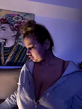 AllysonK's cam snapshot