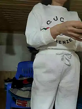 Basanis68's cam snapshot