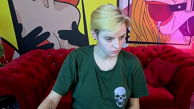 RoxyFlamee's cam snapshot