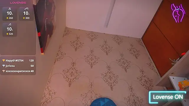 Lila_Pinky's cam snapshot