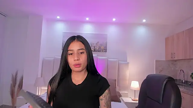 miranda_crawfor's cam snapshot