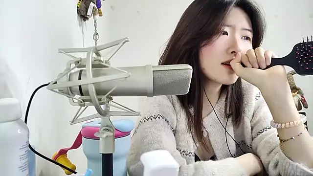 Moonlight-23's cam snapshot