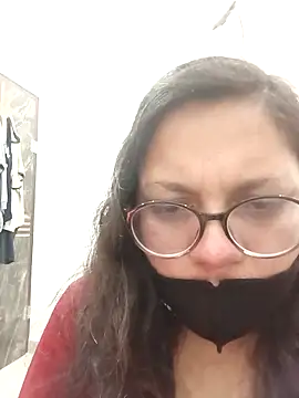 Mahira_sharma01's cam snapshot