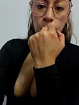 Katalina_S3xy's cam snapshot