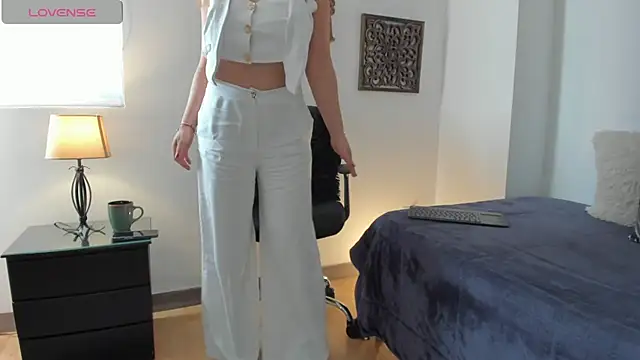 _jeniffer_hot's cam snapshot