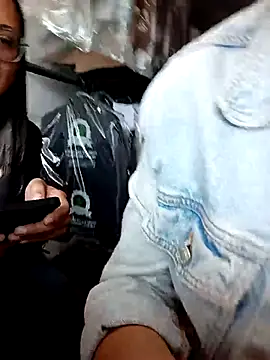 bri_ali's cam snapshot