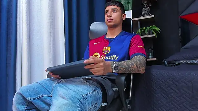 jaze_bradley live sex cam