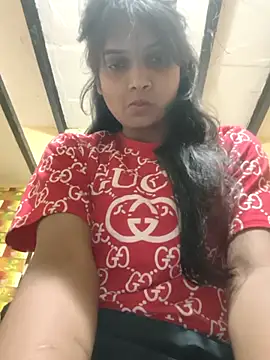 RAYI_Queen_2's web cam