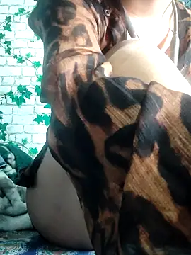 EngravedCecropia's cam snapshot