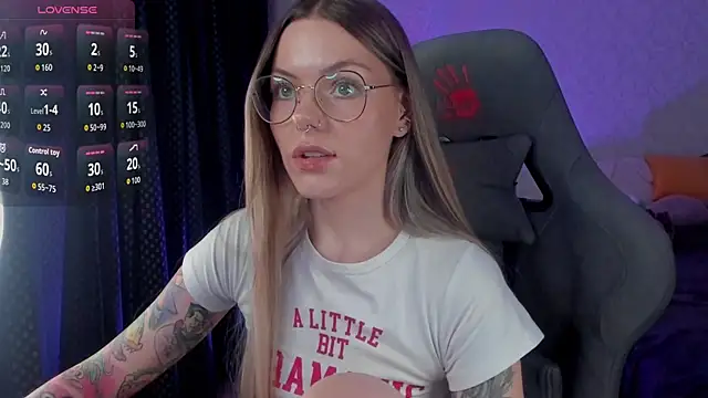 Marta_May_'s cam snapshot