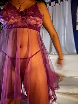 ZoeyFierce's cam snapshot