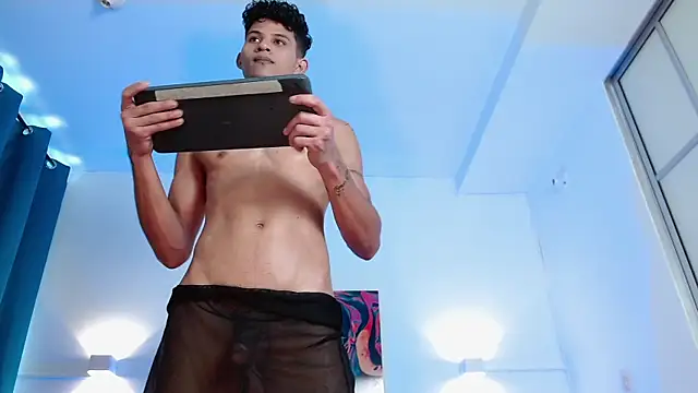 KamiSuarez live sex cam