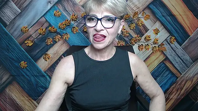 EllaBonito's cam snapshot