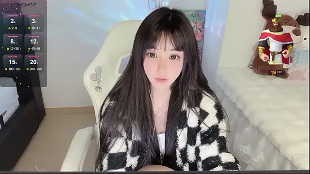 yuii-7's cam snapshot