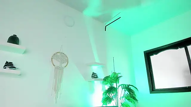 zali_mahamed's cam snapshot