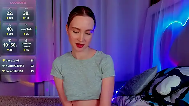 EllaBloom's cam snapshot