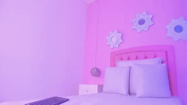 CannelaSmith's cam snapshot