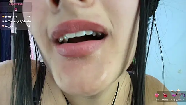 Hinata_21_'s cam snapshot