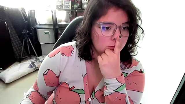 aika-dreams's cam snapshot