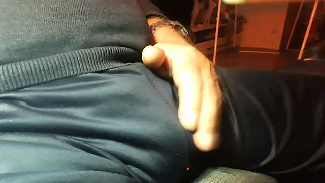 schwanzi_bua's cam snapshot