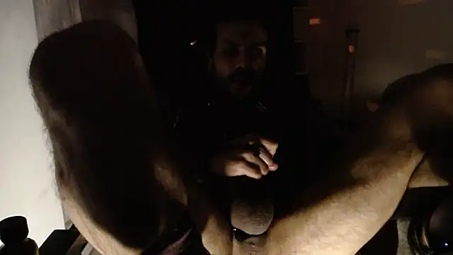 P4RtYBOII92 live sex cam