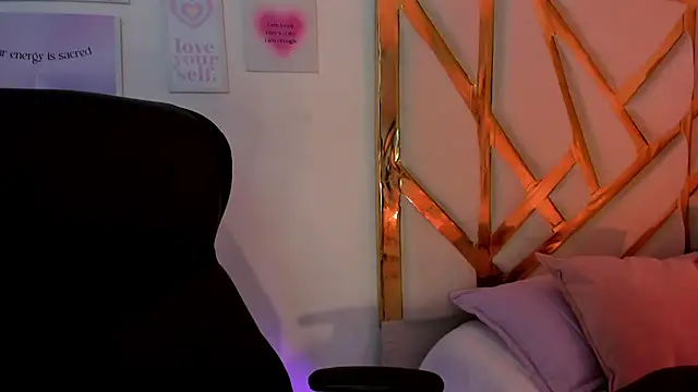 LanaJones_'s cam snapshot